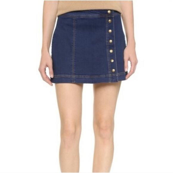 Free People Denim button down mini skirt size 4 - Picture 3 of 4